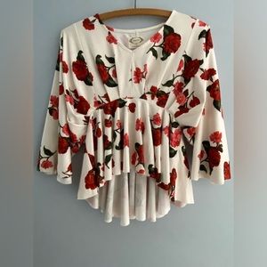 Joyfolie Mia Joy floral high low top in size 8